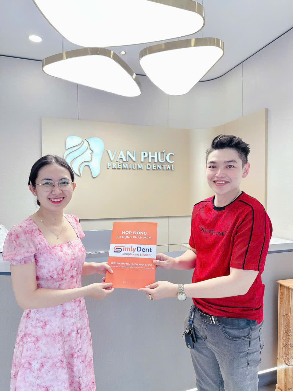 Nha khoa Vạn Phúc