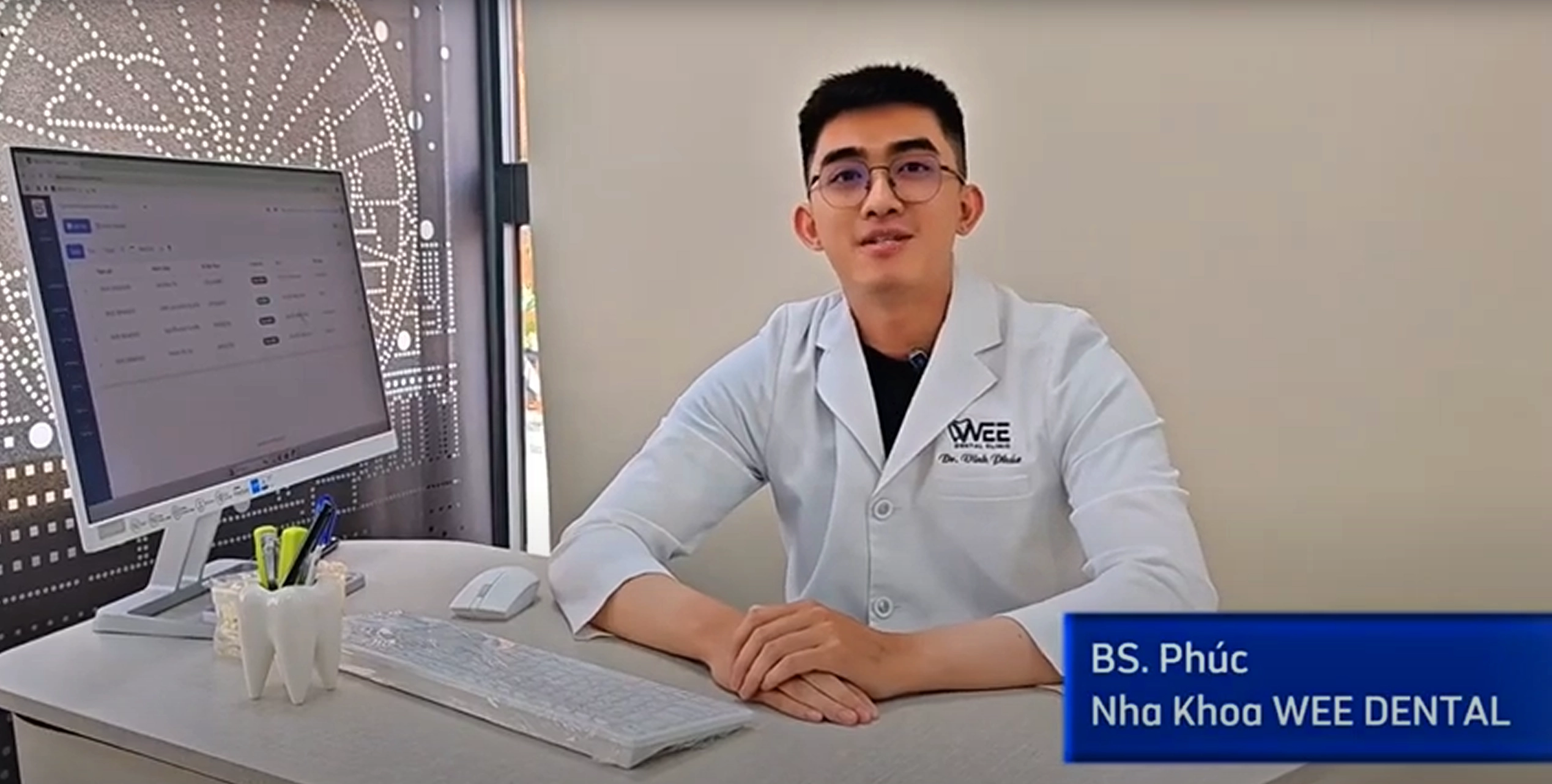 BS Phúc - Wee Dental chia sẻ về SimlyDent